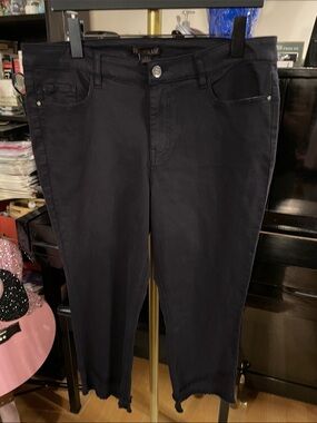 Renuar Black Cropped Ankle Jeans
